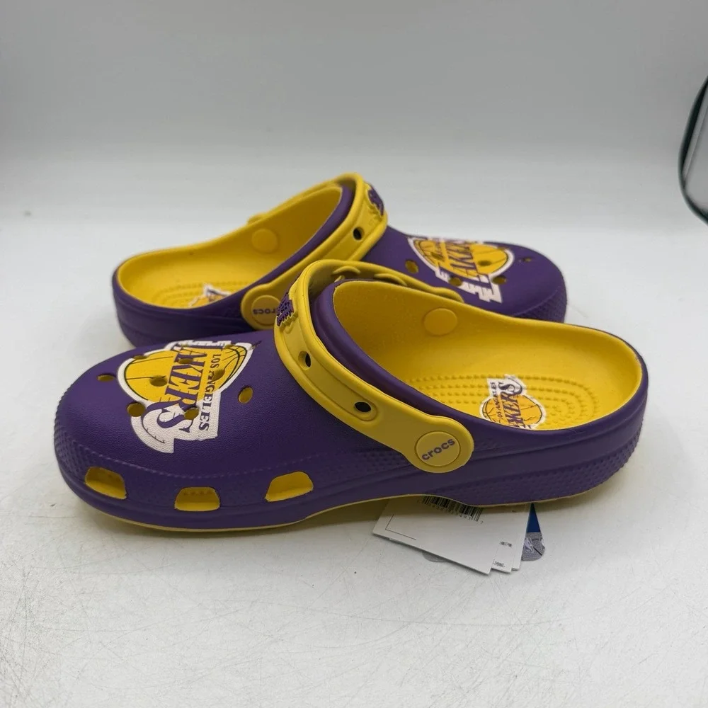 Crocs Los Angeles Lakers Classic Clogs Mens 4 Womens 6 Purple Slip On Shoes NBA
